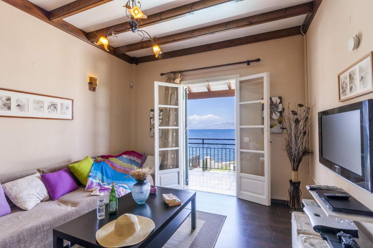 Villa Annie By Villa Plus Kassiopi Ngoại thất bức ảnh
